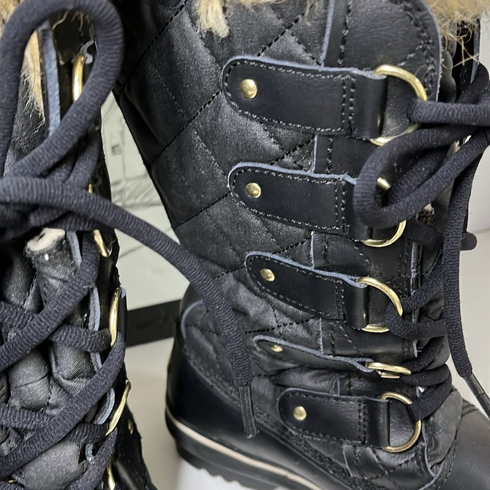 Sorel Tofino ll Coated Canvas Fur Lace
Up Winter Boots Women's Size 6.5 EU 38 - Picture 7 of 16